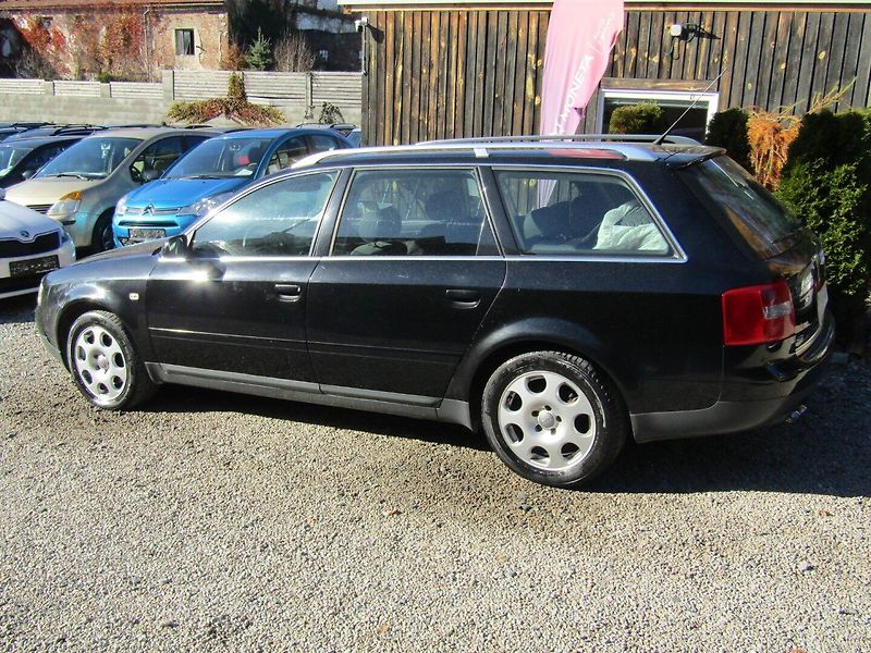 Audi A6 (2003) 1.9 TDI 96kW 2 SADY PNEU - fotka 4 z 33