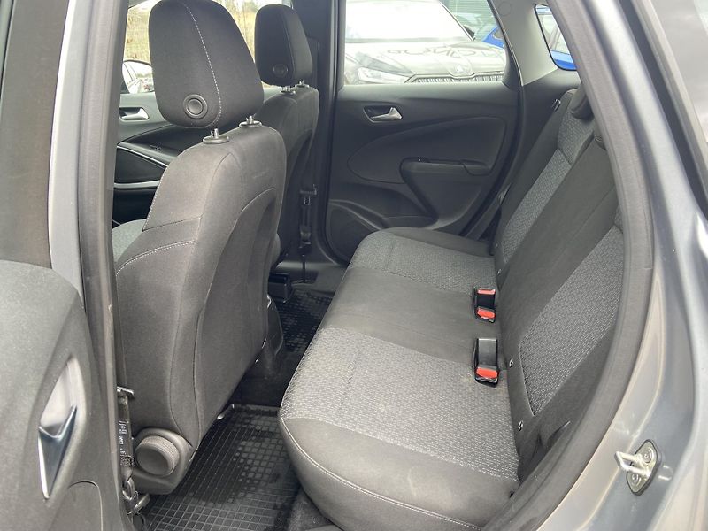 Opel Crossland X 1.2 i 61kW Enjoy Tažné - fotka 11 z 19