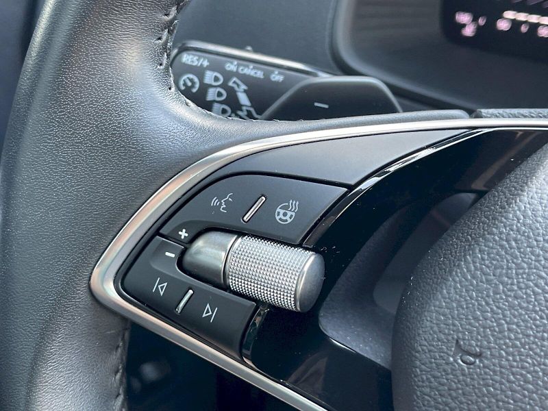 Škoda Karoq (2024) 2.0 TDI 110kW 4x4 DSG Selectio - fotka 8 z 35