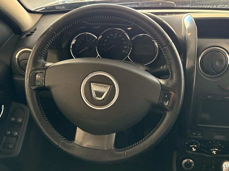 Dacia Duster (2016) 1.2 TCe, tažné, 4x4 - fotka 11 z 36