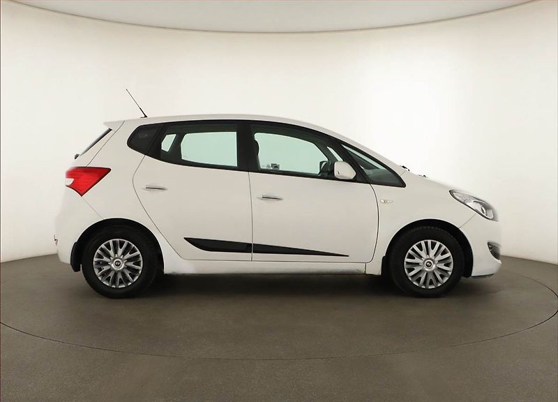 Hyundai ix20 (2014) 1.6 CRDi, Tažné, jezdí výborně - fotka 6 z 15