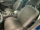 Ford Focus 1,5 TDCI TITANIUM 62 500KM - náhled 11