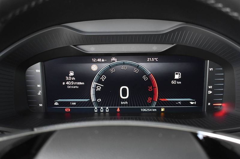 Škoda Karoq (2022) 1.5TSI 110kW TOUR, Tažné - fotka 16 z 28