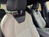 Toyota C-HR 2.0-EXLUSIVE-HYBRID-ZÁRUKA+ - náhled 11