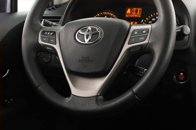 Toyota Avensis (2009) 1.8 Valvematic, LPG - fotka 8 z 14