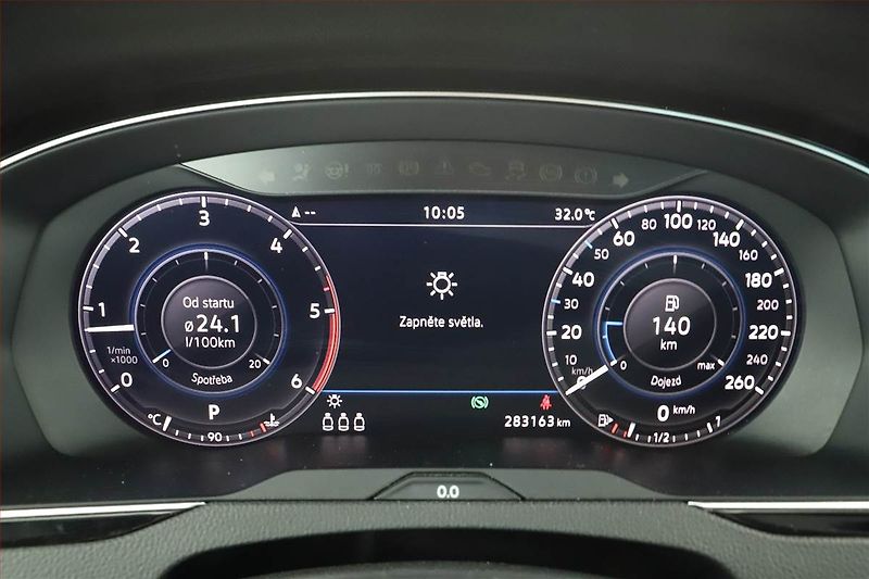 Volkswagen Passat (2019) R-Line 2.0 TDI, 4X4, Automat - fotka 11 z 19
