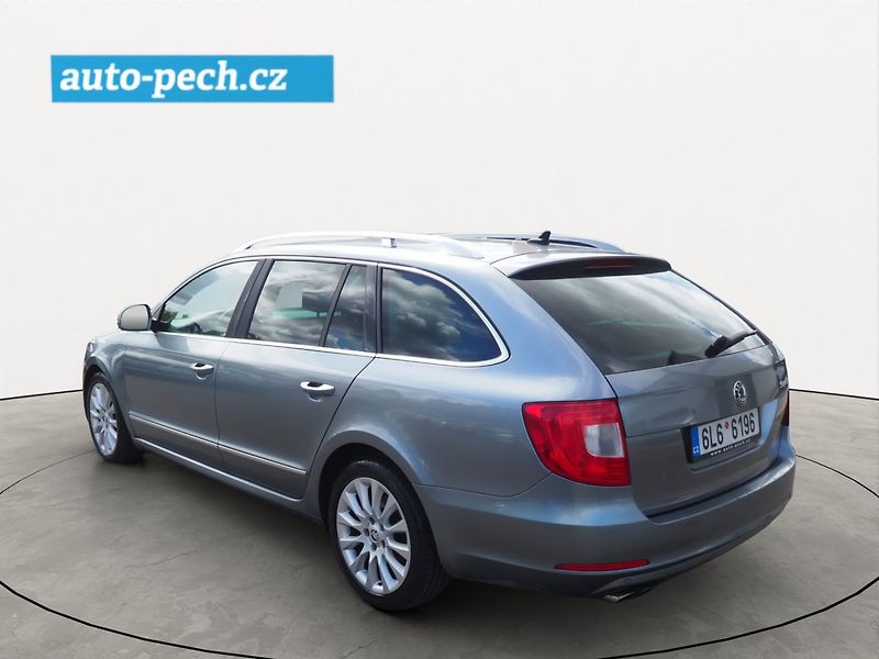 Škoda Superb (2011) 1.8 TSI, 118 kW - fotka 2 z 35