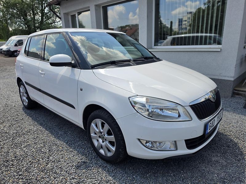 Škoda Fabia 1.2 TSI  - fotka 1 z 30