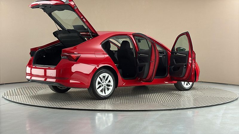 Škoda Octavia 1.5 TSI Style - fotka 6 z 27