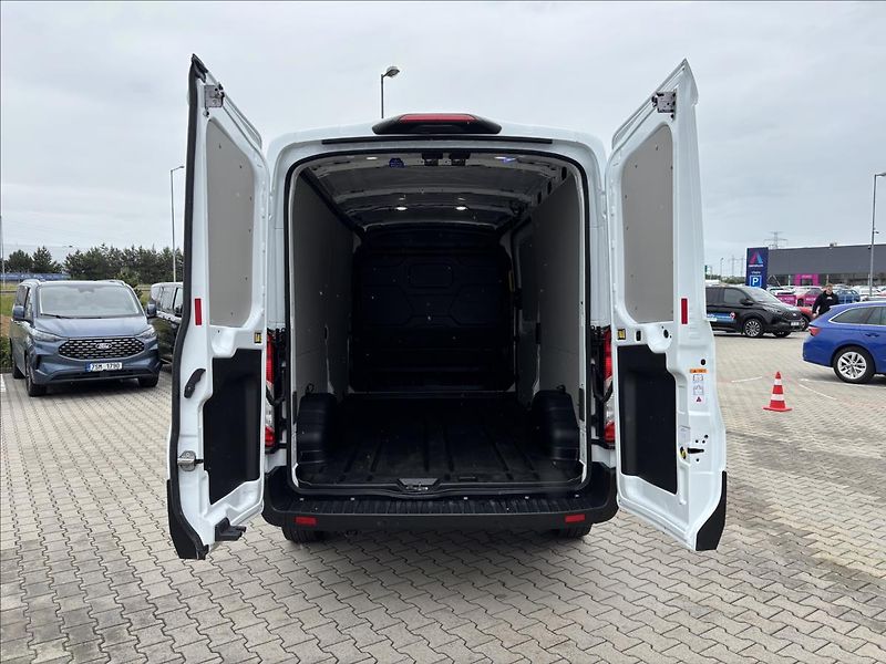 Ford Transit 2,0 EcoBle 96kW L3 - fotka 10 z 41