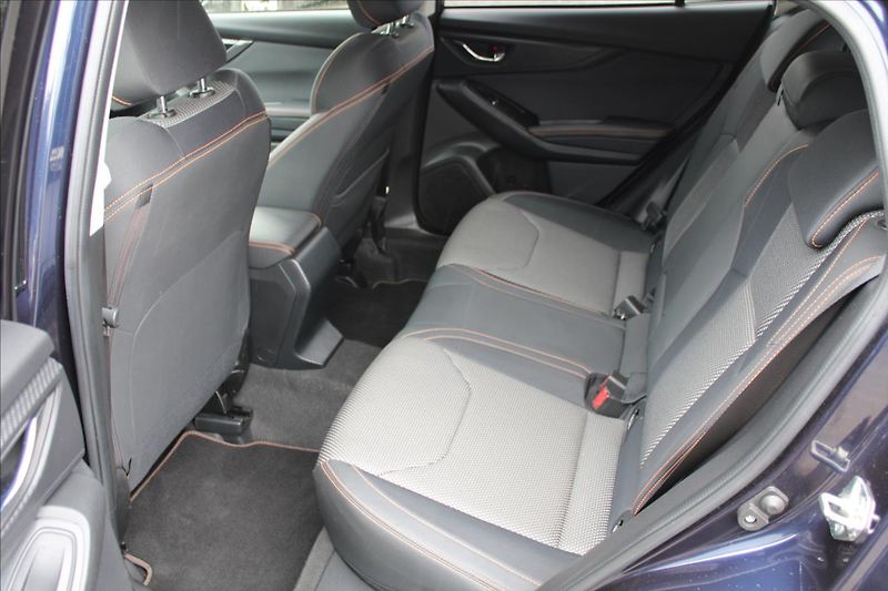 Subaru XV 1,6 i  1.MAJ, EXECUTIVE - fotka 30 z 37