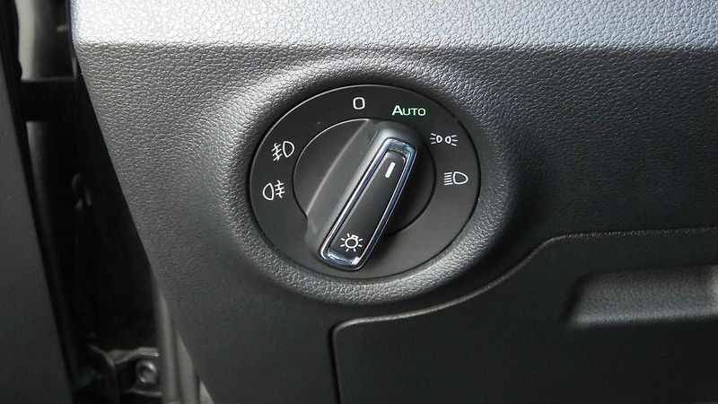 Škoda Scala 1.0 TSI Style DSG - fotka 10 z 22