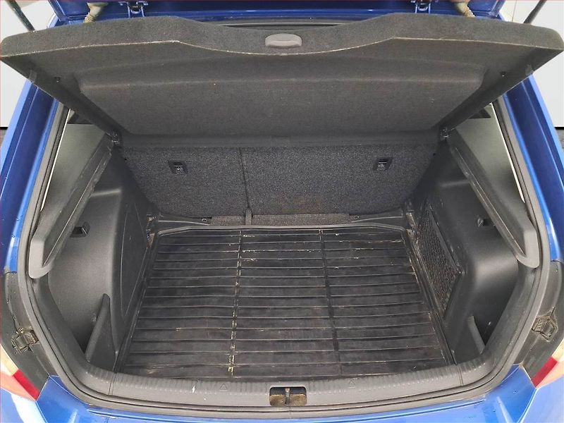 Škoda Rapid (2016) Spaceback 1.2 TSI, Serv.kniha - fotka 13 z 18