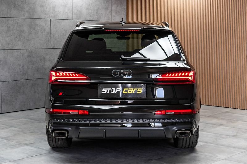 Audi Q7 50 TDI S-LINE*7.MÍST*AIR*DPH* - fotka 5 z 49