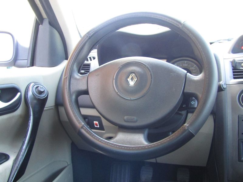 Renault Mégane (2006) 1.5 DCi 78kW CZ PŮVOD - fotka 16 z 37