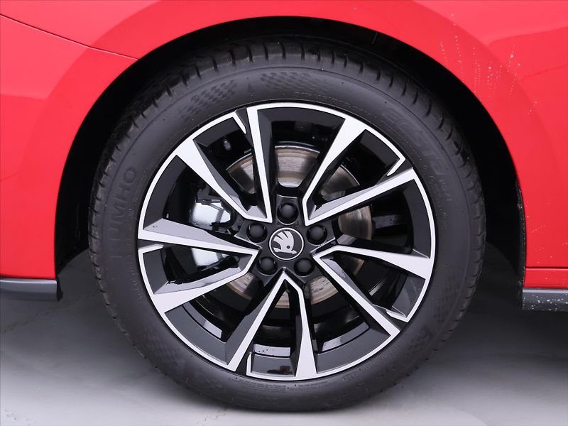 Škoda Fabia 1,0 TSI DSG Monte Carlo 1.maj - fotka 38 z 45