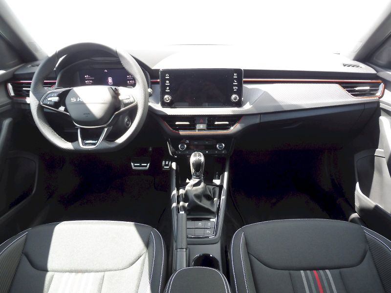 Škoda Kamiq (2026) Monte Carlo 1,0 TSI 85kW DSG - fotka 5 z 30