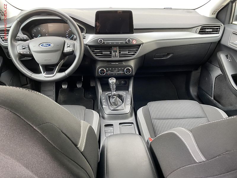 Ford Focus (2022) 1.5 TDCi, Trend Plus, LED - fotka 8 z 17