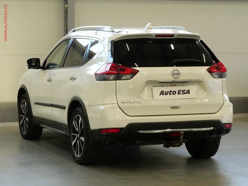 Nissan X-Trail (2018) 2.0dCi 4x4, ČR, AT, TZ - fotka 6 z 22