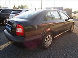 Škoda Octavia 1.6MPi 75kW Tour, klima, 2. ma - náhled 3