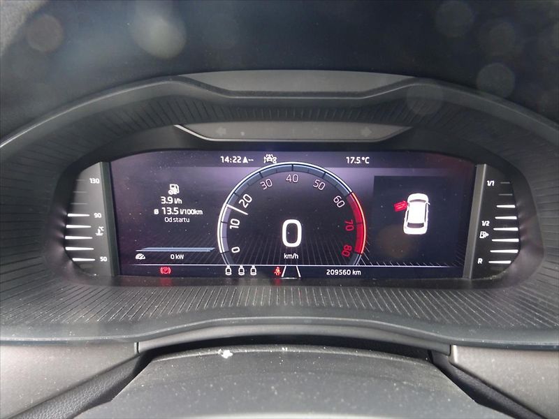 Škoda Kamiq 1,0 TSi 81 kW Business - fotka 21 z 37