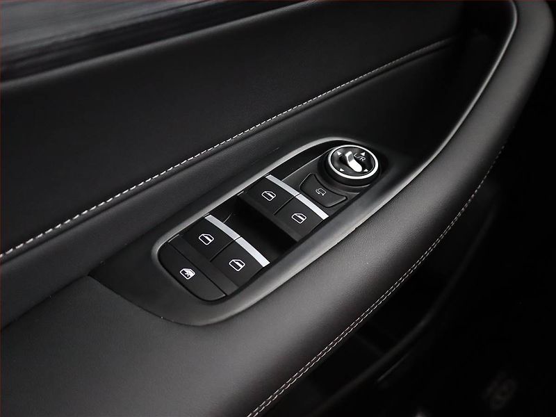 Chery Tiggo 4 HEV (2026) 1.5 Hybrid, UNIQUE - fotka 15 z 17