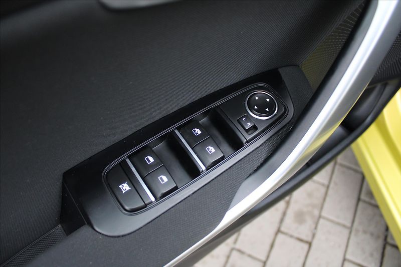 Kia Ceed 1.5 T-GDI 117kW SPIN DCT ČR - fotka 22 z 23