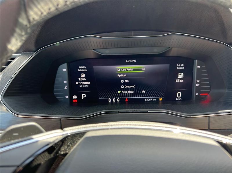Škoda Superb 2,0 TDi DSG STYLE záruka - fotka 16 z 17