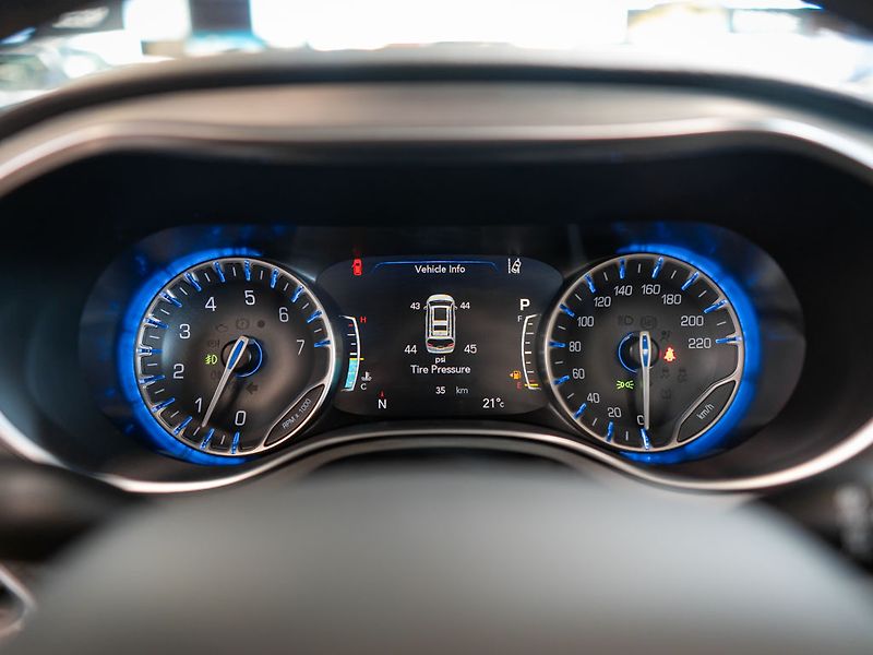Chrysler Pacifica (2026) 3.6 V6 Pinnacle AWD 2x LCD - fotka 22 z 41