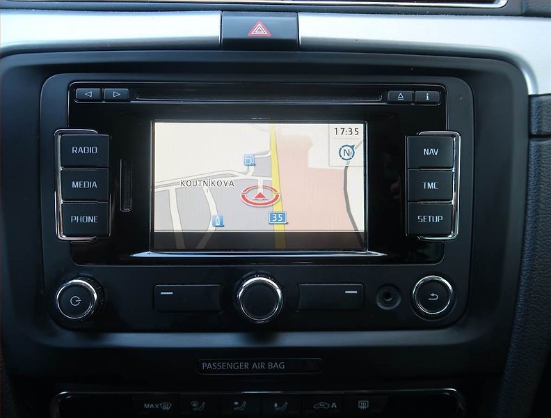 Škoda Superb (2013) Ambition 2.0 TDI, Automat - fotka 16 z 20