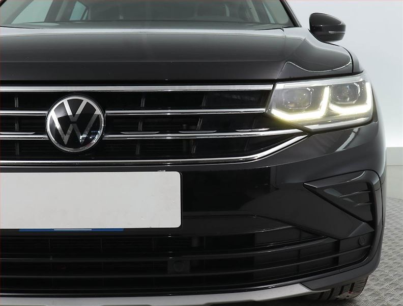 Volkswagen Tiguan (2021) Life 2.0 TDI - fotka 17 z 26