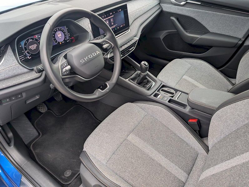 Škoda Octavia (2025) 1.5 TSI / 110 kW Top Selection - fotka 7 z 30