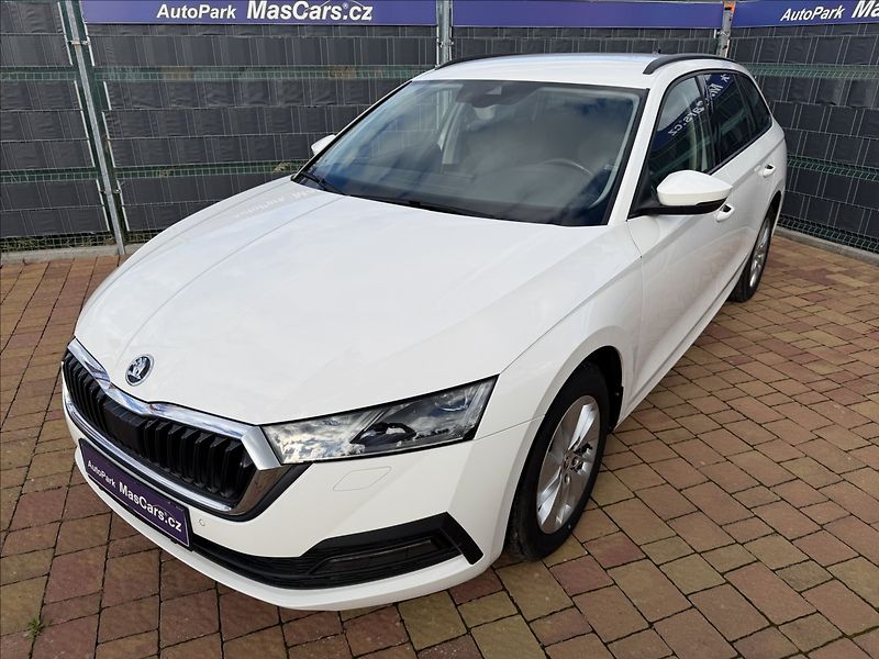Škoda Octavia IV 2.0 TDI Ambition/Virtual/Fu - fotka 4 z 28