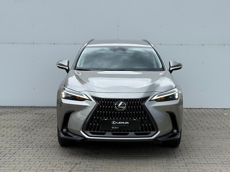 Lexus NX 350h 2,5 HSD e-CVT Executive 4×4 E- - fotka 4 z 29