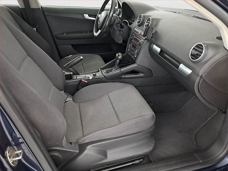 Audi A3 (2006) 2.0 TDI, Automat, nová STK - fotka 9 z 15