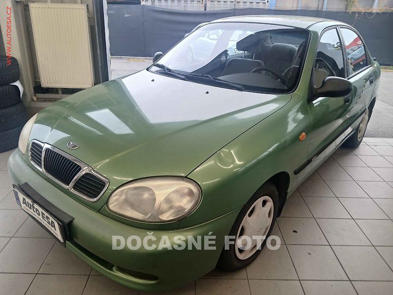 Daewoo Lanos (2002) 1.5i, ČR, El.okna - fotka 1 z 3