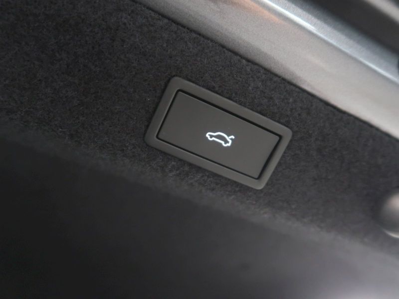 Škoda Octavia (2025) EXCLUSIVE 1.5TSI M-HEV 110KW D - fotka 46 z 47