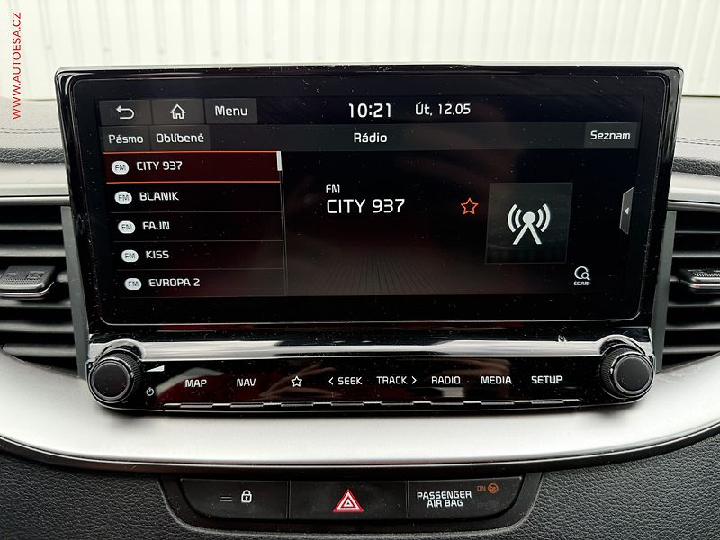 Kia Ceed (2021) 1.4 T-GDi, 2.maj,ČR, AT, LED - fotka 13 z 18