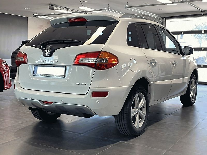 Renault Koleos (2011) Exception 2,0dCi 150k 4x4 - fotka 4 z 26
