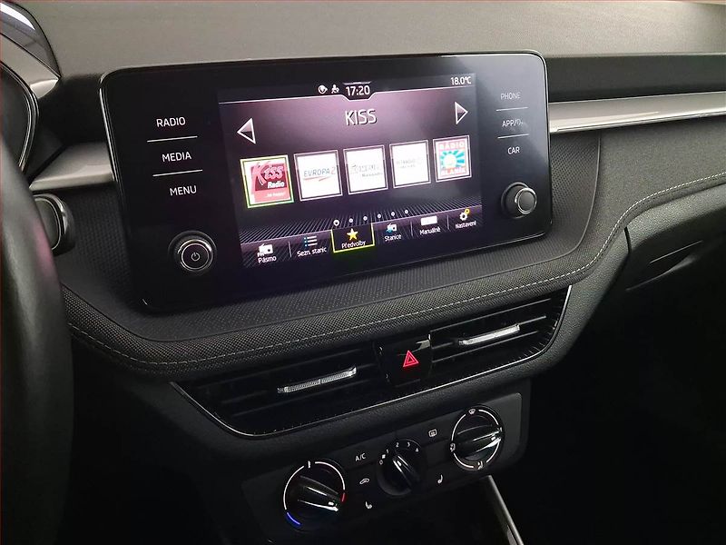 Škoda Fabia (2022) Style 1.0 TSI, Serv.kniha - fotka 12 z 21