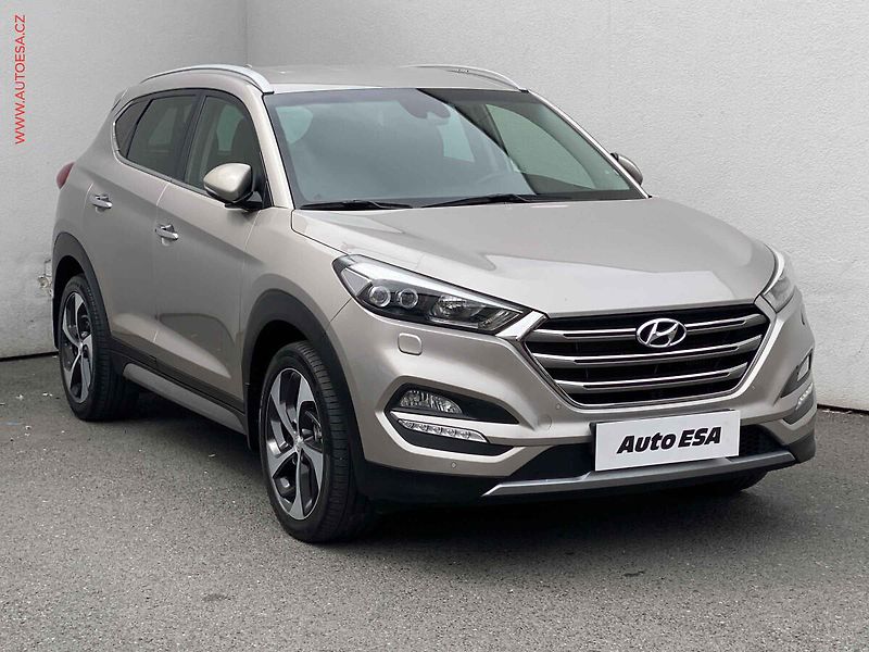 Hyundai Tucson (2018) 2.0 CRDI 4x4, ČR, AC, výhřev - fotografie inzerátu
