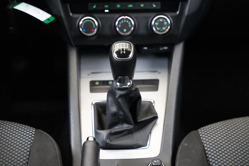 Škoda Octavia - fotka 20 z 22