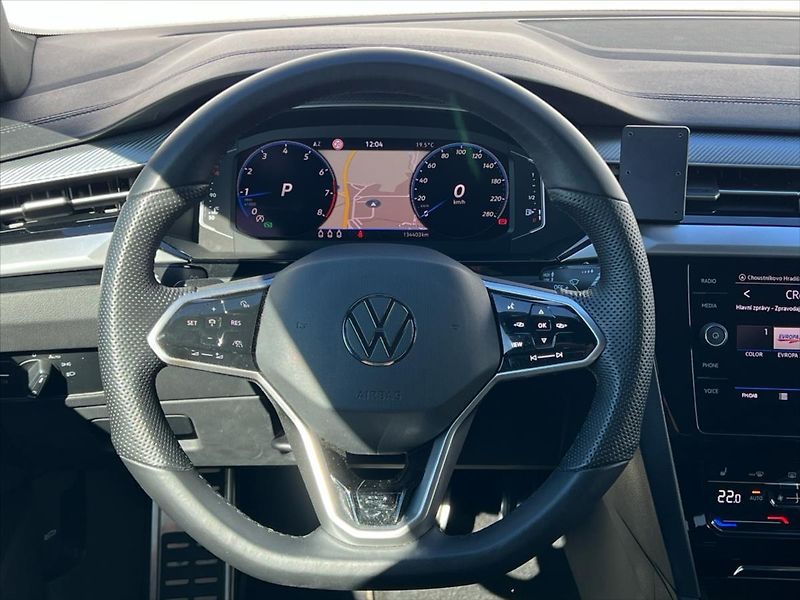 Volkswagen Arteon Shooting Brake 2,0 TSi 140kW 7DSG R-line - fotka 15 z 26