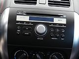 Suzuki SX4 (2008) 1.9DDiS 4x4, ČR, AC, park - náhled 12