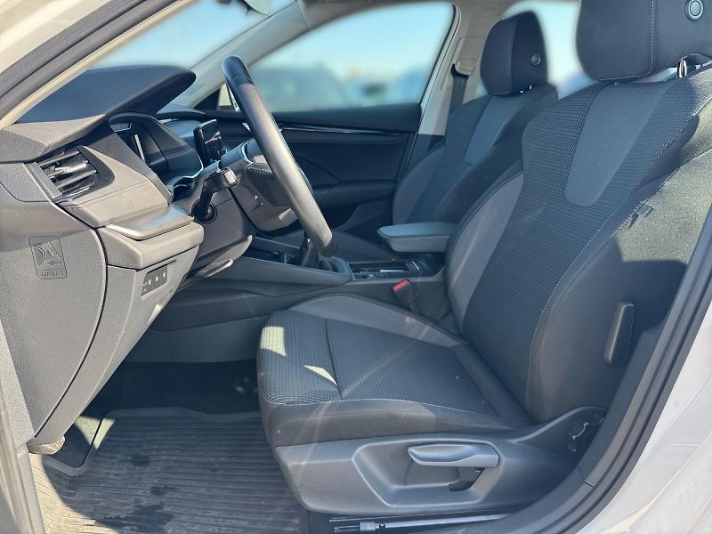 Škoda Octavia (2023) AMBITION 2.0TDI 110kW CZ DPH - fotka 7 z 11
