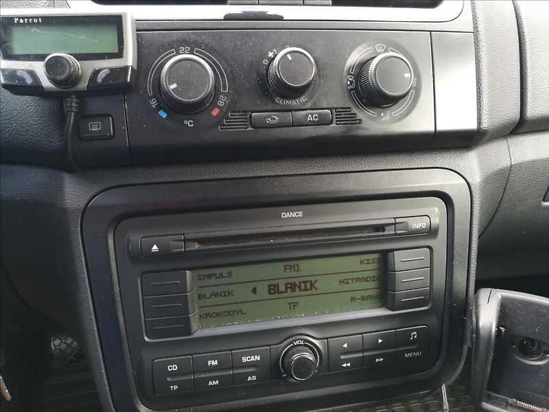 Škoda Fabia 1,4 i 16v klima - fotka 7 z 15