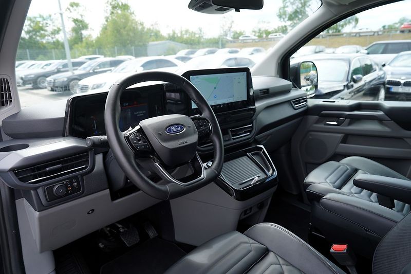 Ford Tourneo Custom 2.0 EcoBlue 4x4 Titanium/Autom - fotka 21 z 48