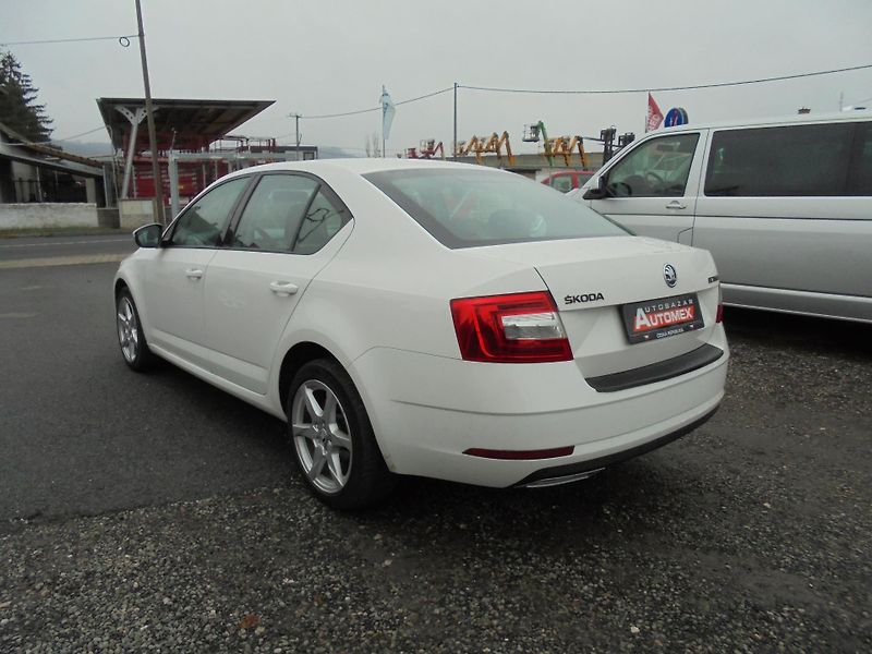 Škoda Octavia (2019) 1.6 TDI - KLIMA- ČR- SERVISKA - fotka 5 z 11