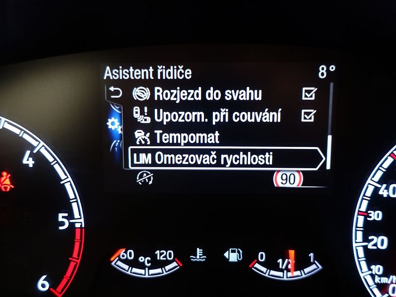 Ford Focus 2,0 ST Styling-Paket Performan - fotka 20 z 57