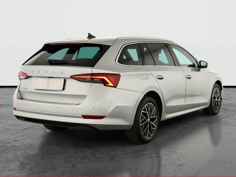 Škoda Octavia (2022) Style Plus 2.0 TDI, ČR,1.maj - fotka 5 z 15